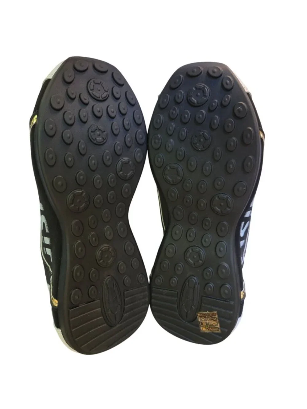 Mens Size 7/40 Lightweight Athletic Sneakers Black & White Breathable Non-Slip
